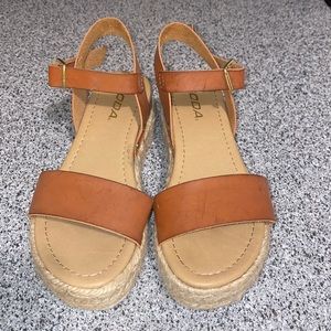 Brown Sandles